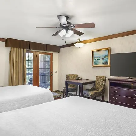 Best Western Plus Yosemite Gateway Inn Oakhurst Exterior photo