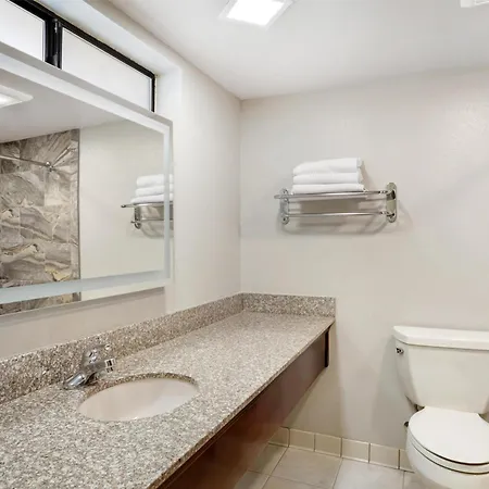 Best Western Plus Yosemite Gateway Inn Oakhurst Exterior photo