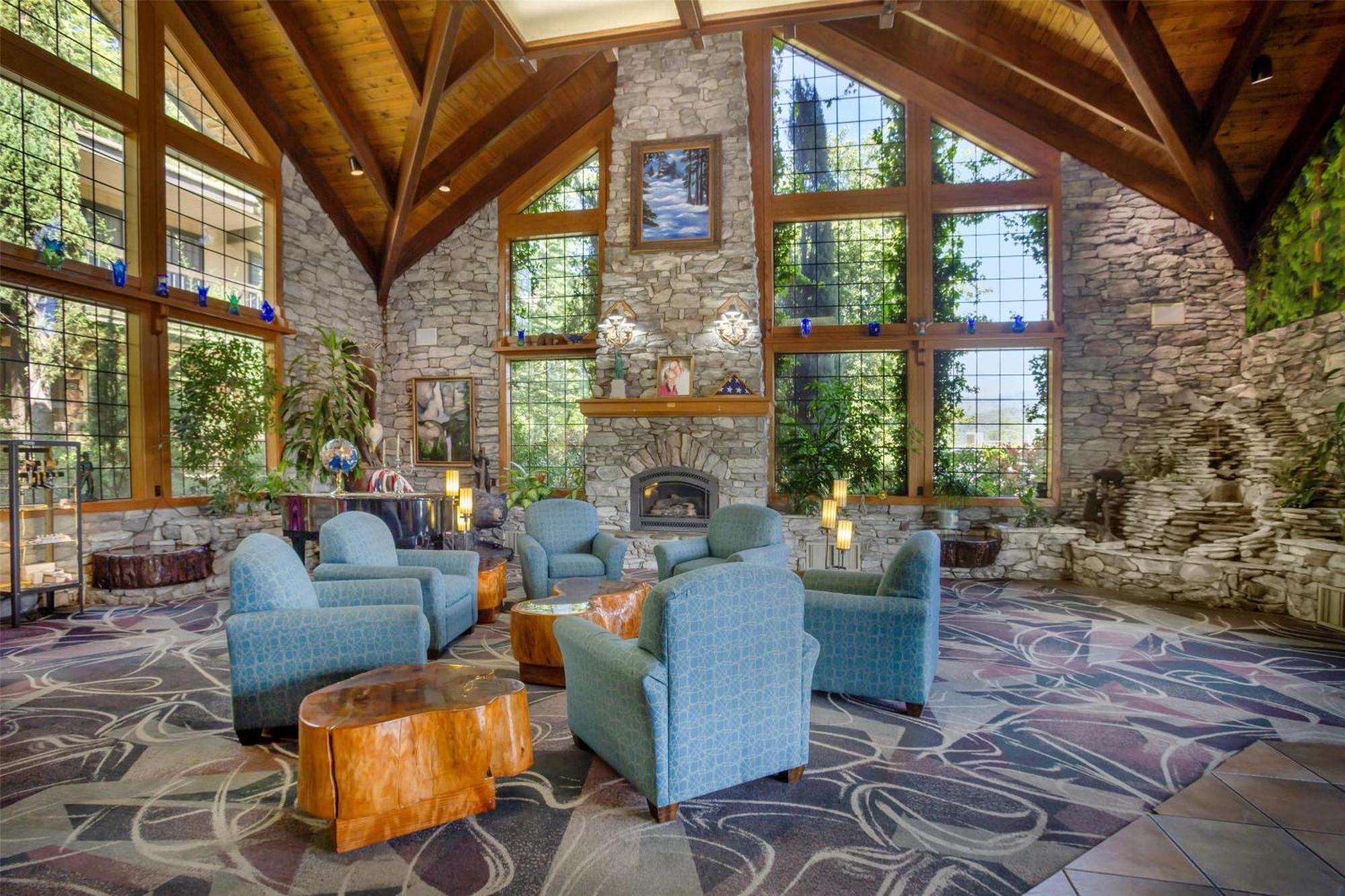 Western Yosemite Gateway Hotel