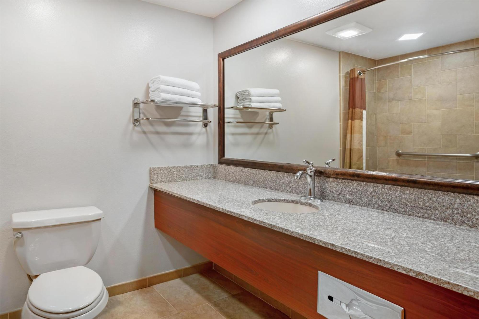 Hotel Western Yosemite Gateway 3*